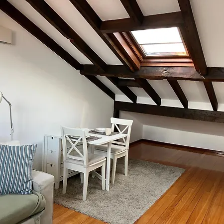 Santa Lucia Apartment *